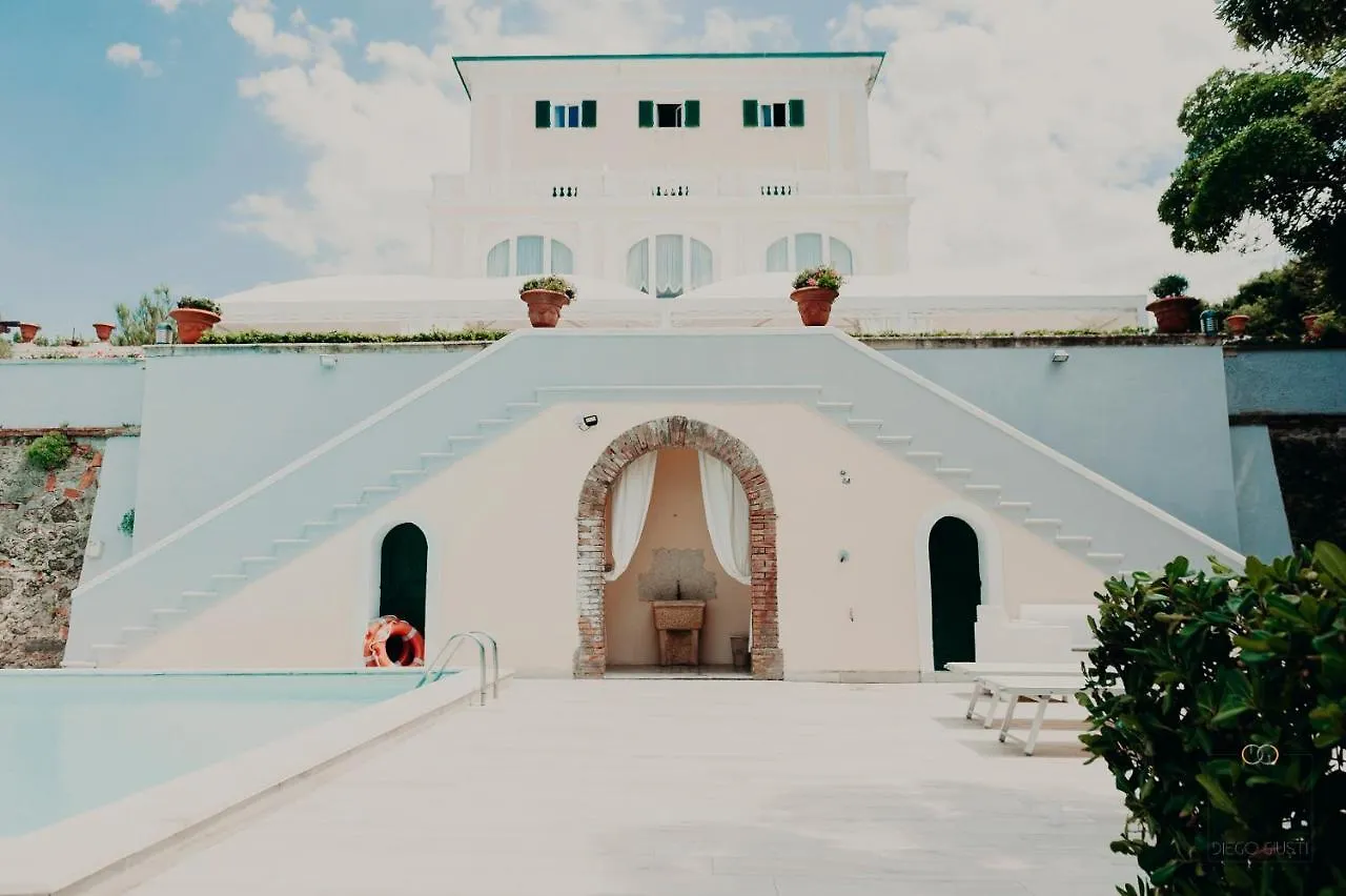 Villa Parisi Grand Hotel Castiglioncello 4*,  Italy
