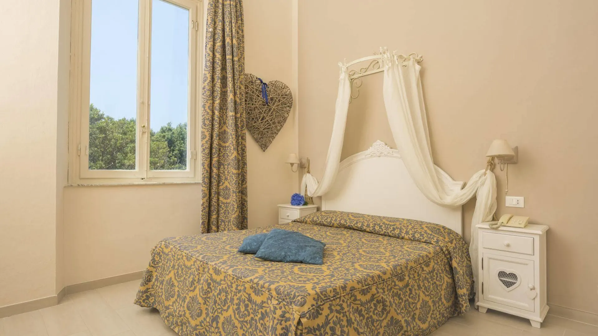 Villa Parisi Grand Hotel Castiglioncello 4*,  Italy